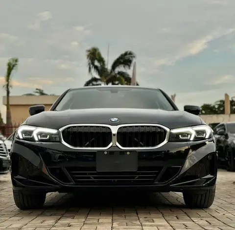 BMW 3 Series 320i