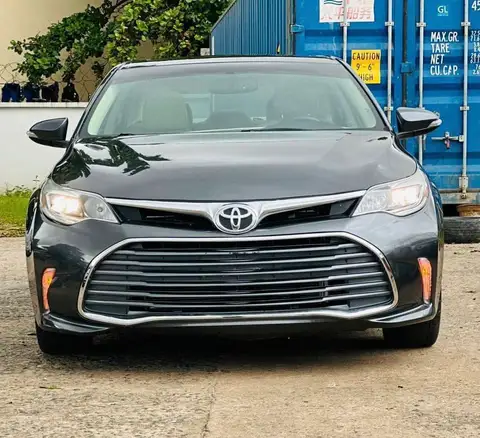 Toyota Avalon XLE