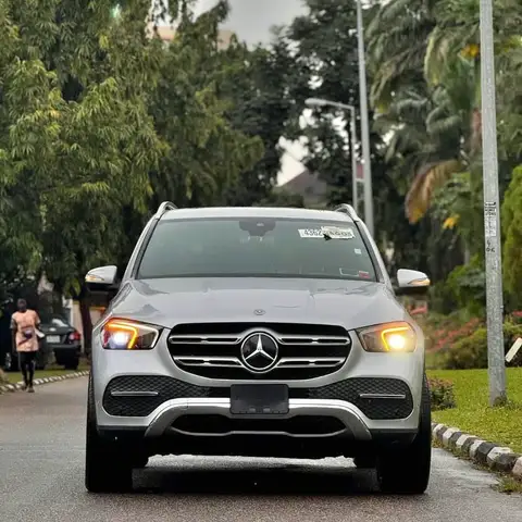 Mercedes Benz GLE-Class GLE 350