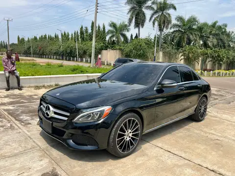 Mercedes Benz C-Class C300