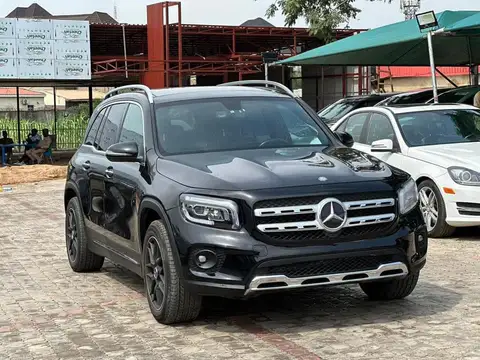 Mercedes Benz GLB-Class GLB 250