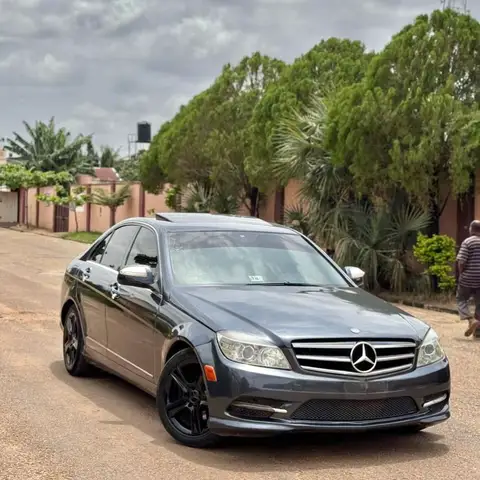 Mercedes Benz C-Class C300