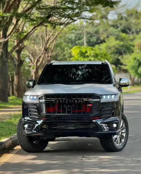 Toyota Land Cruiser Bulletproof with EUC