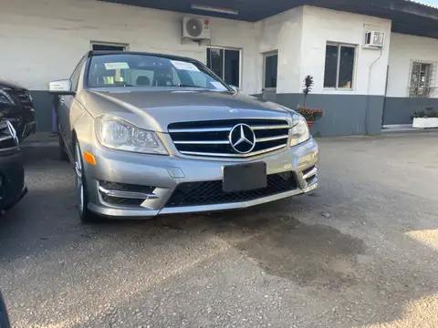 Mercedes Benz C-Class C300