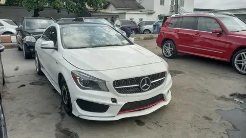 Mercedes Benz CLA-Class CLA 250
