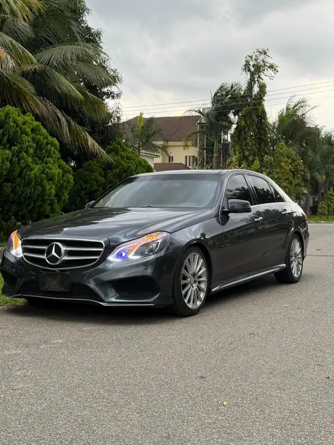 Mercedes Benz E-Class E350
