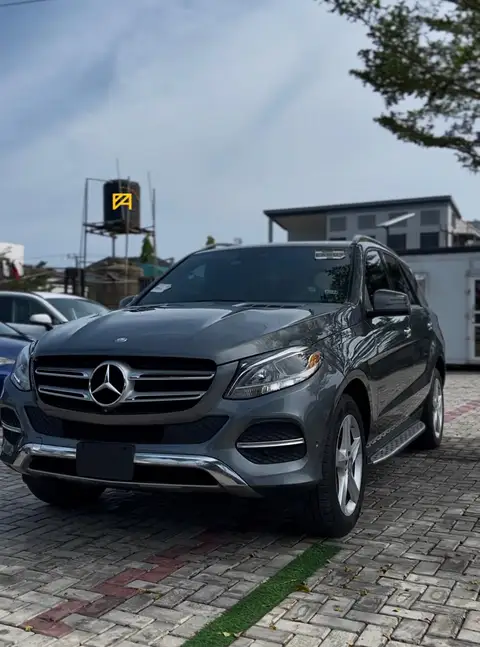 Mercedes Benz GLE-Class GLE 350 Premium with 360° Camera 