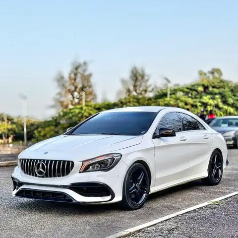 Mercedes Benz CLA-Class CLA 250 AMG TRIM