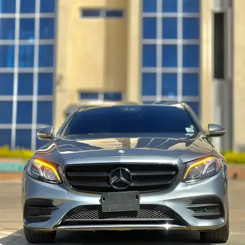 Mercedes Benz E-Class E300