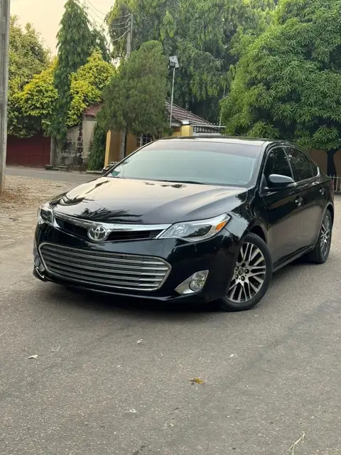 Toyota Avalon Limited 