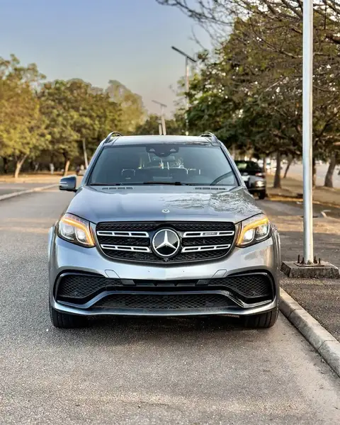 Mercedes Benz GLS-Class GLS63 AMG