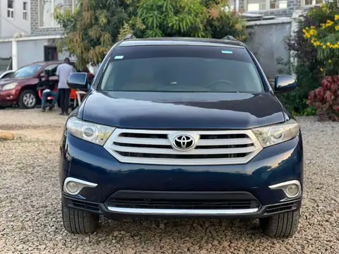 Toyota Highlander Keyless Entry and Power Boot
