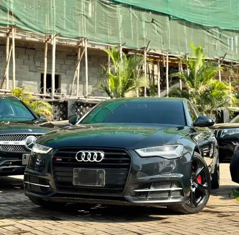 Audi S6