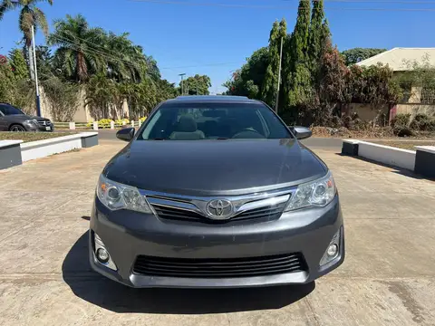 Toyota Camry XLE Keyless