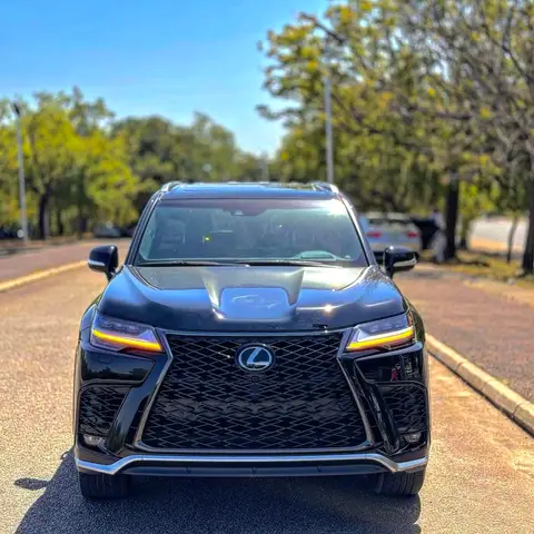 Lexus LX 600 F-Sport