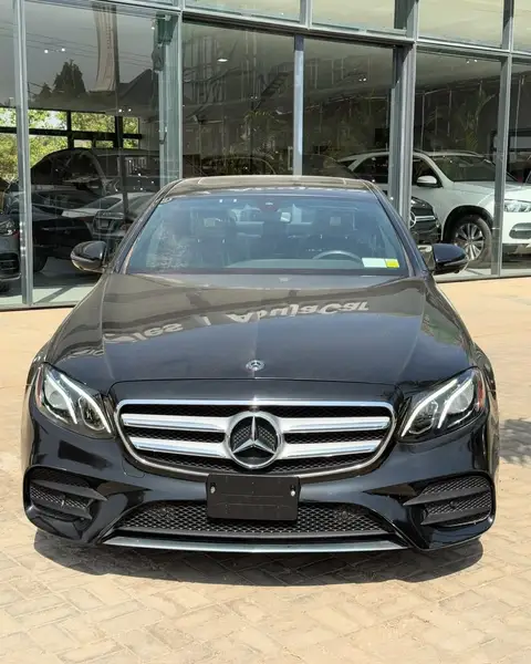 Mercedes Benz E-Class E300