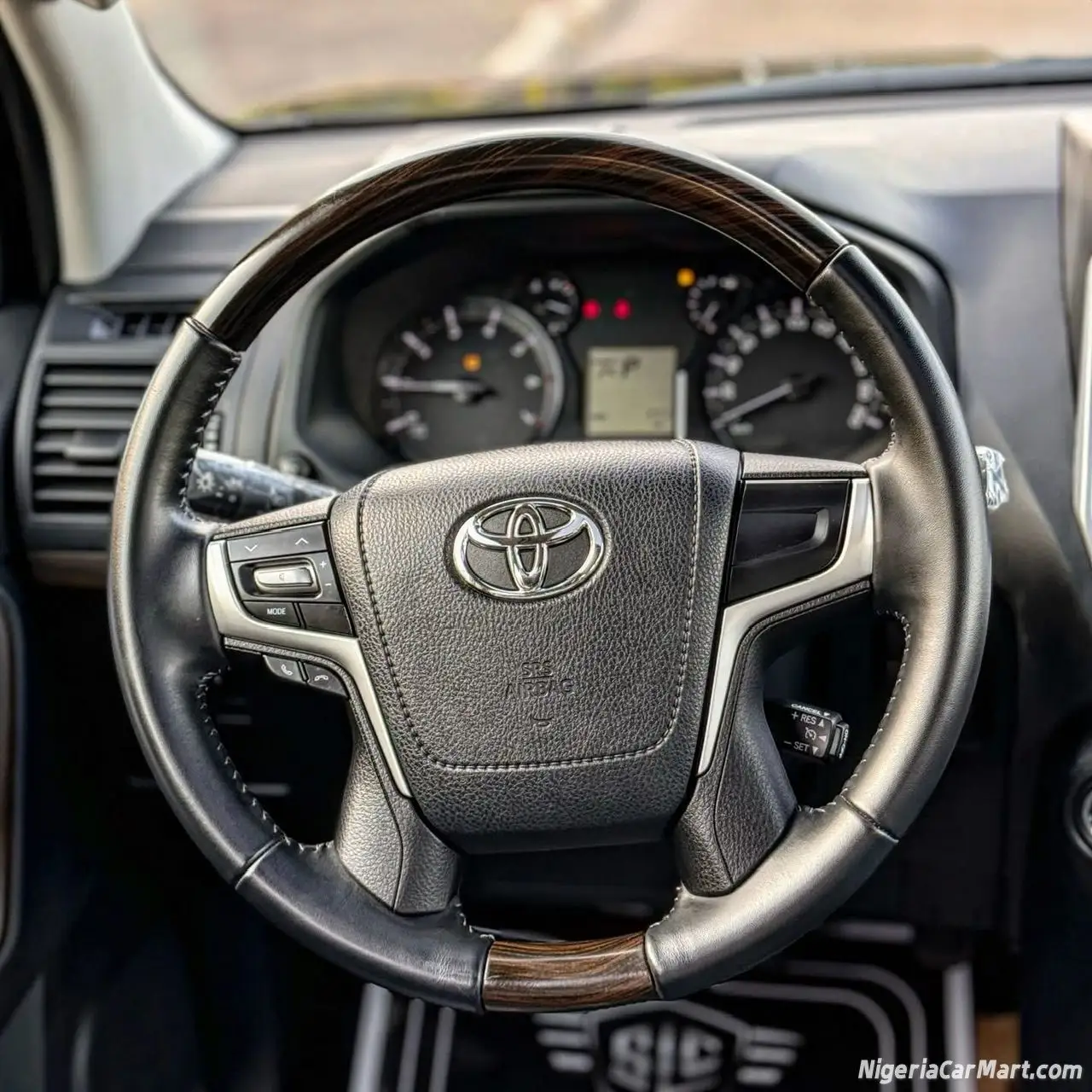 2023 Used Toyota Land Cruiser Prado For Sale  #2