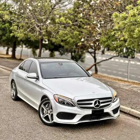 Mercedes Benz C-Class C400