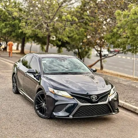 Toyota Camry XSE