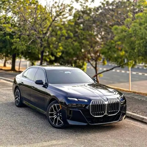 BMW 7 Series 740i