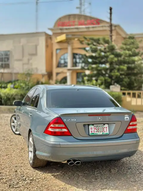 Mercedes Benz C-Class C230 Sport Grade A+