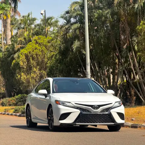 Toyota Camry XSE Full Option 