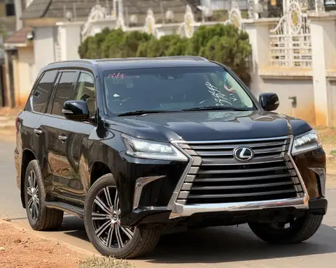 Lexus LX 570