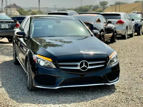 Mercedes Benz C-Class C300 Full Option 