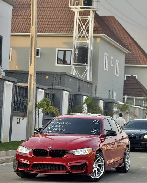 BMW 3 Series 328i