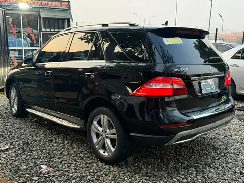 Mercedes Benz ML-Class ML350