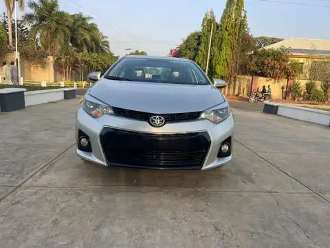 Toyota Corolla S