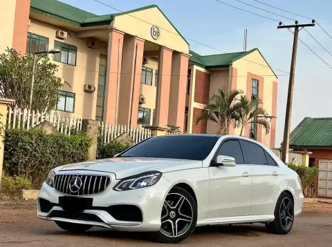 Mercedes Benz E-Class E350