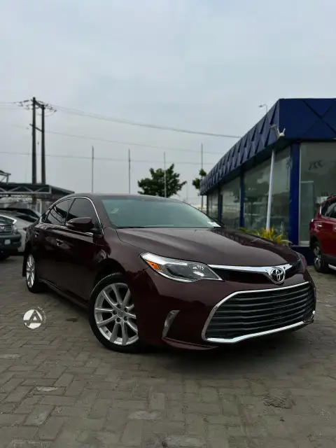 Toyota Avalon Limited 