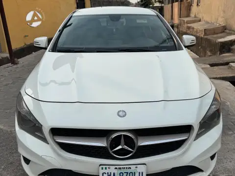 Mercedes Benz CLA-Class CLA 250 Premium