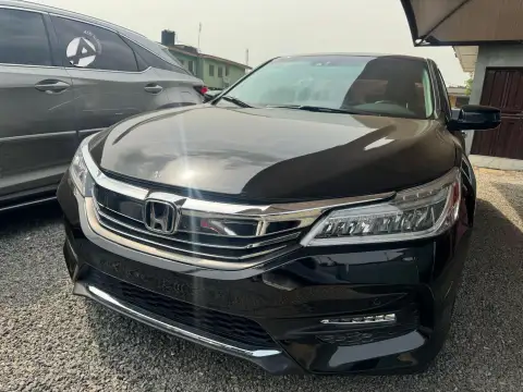 Honda Accord V6 Touring
