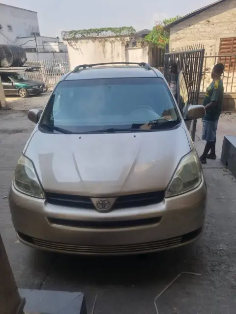 Toyota Sienna