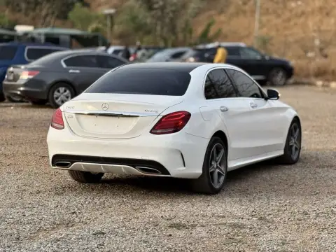 Mercedes Benz C-Class C400