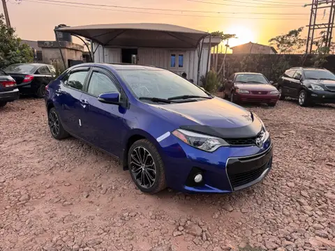 Toyota Corolla S