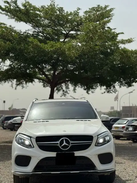 Mercedes Benz GLE-Class GLE 350