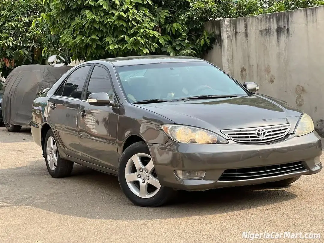 2005 Used Toyota Camry LE For Sale  #6