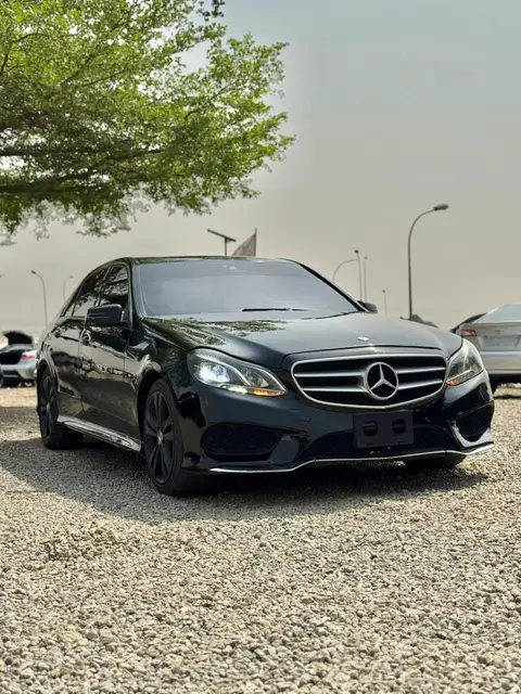 Mercedes Benz E-Class E350
