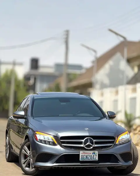 Mercedes Benz C-Class C300