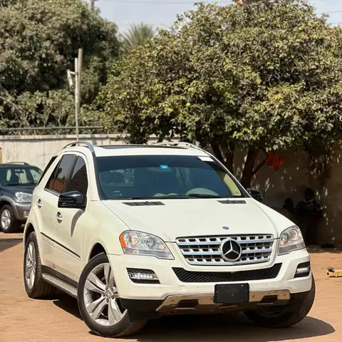 Mercedes Benz ML-Class ML350 4Matic 