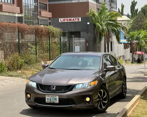 Honda Accord COUPE 