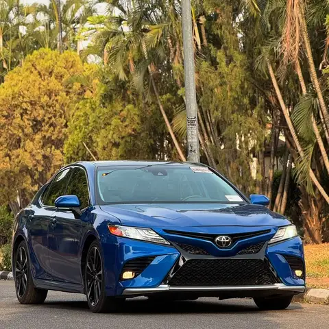 Toyota Camry XSE