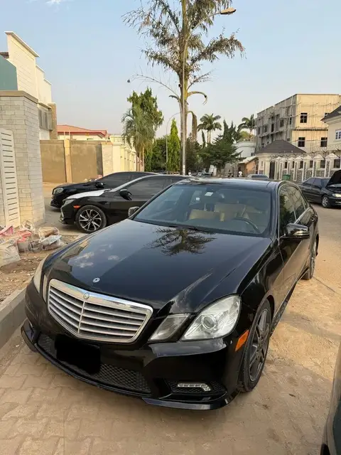 Mercedes Benz E-Class E350