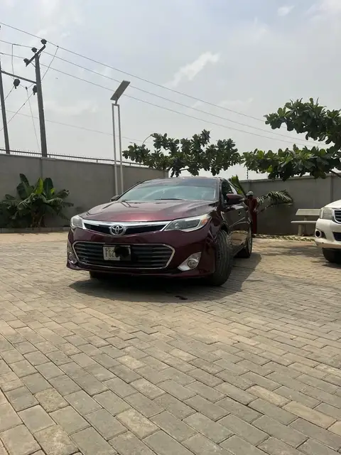 Toyota Avalon XLE