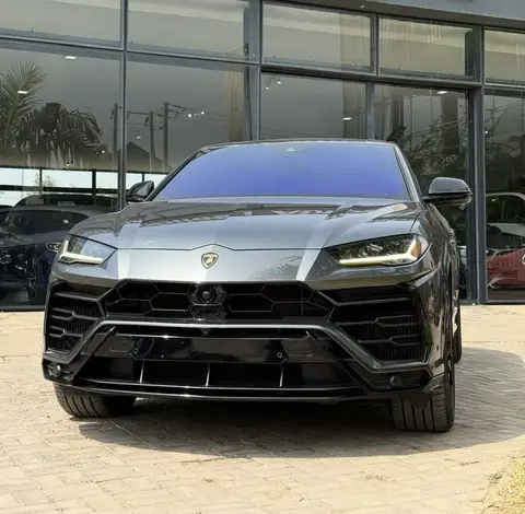 Lamborghini Urus Valvetronic Titanium Exhaust 