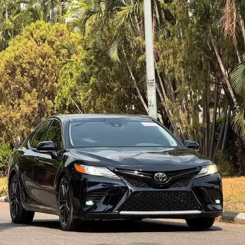Toyota Camry XSE V6