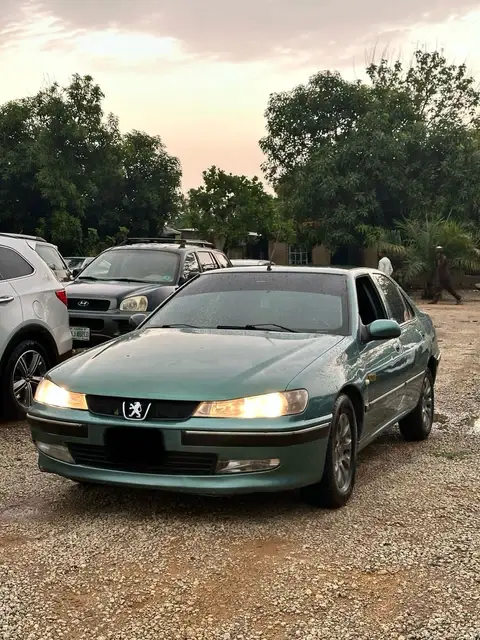 Peugeot 406
